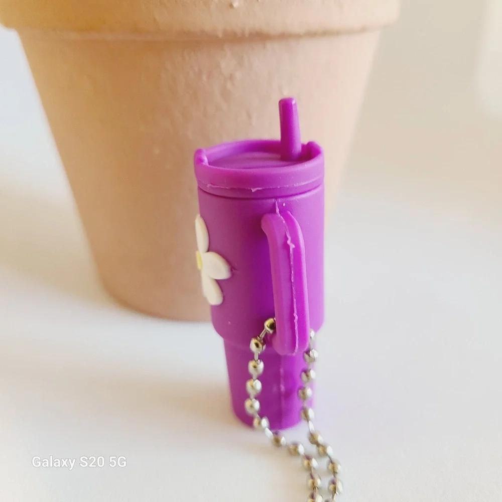 Purple Daisy Tumbler Cup Keychain Charm Mini Drink Accessory‎ Cute Kawaii